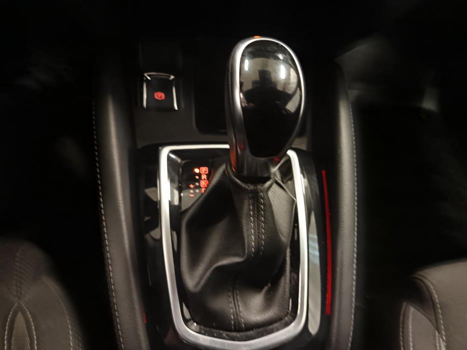 NISSAN Qashqai 2019
