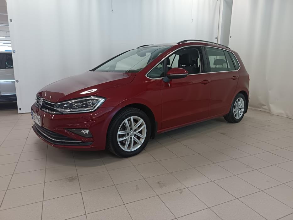 VOLKSWAGEN Golf Sportsvan 2019