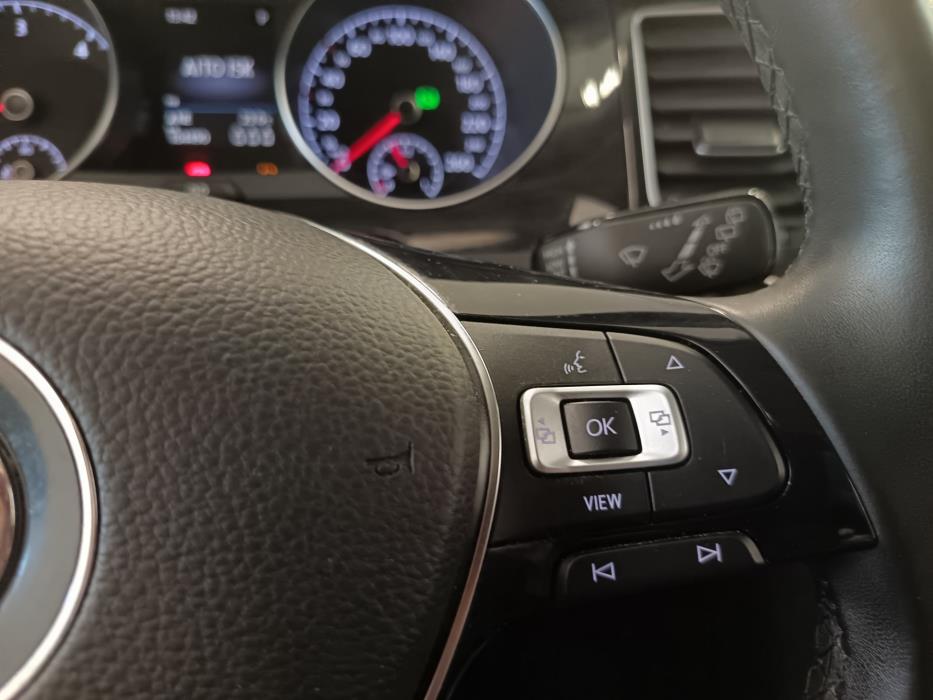 VOLKSWAGEN Golf Sportsvan 2019