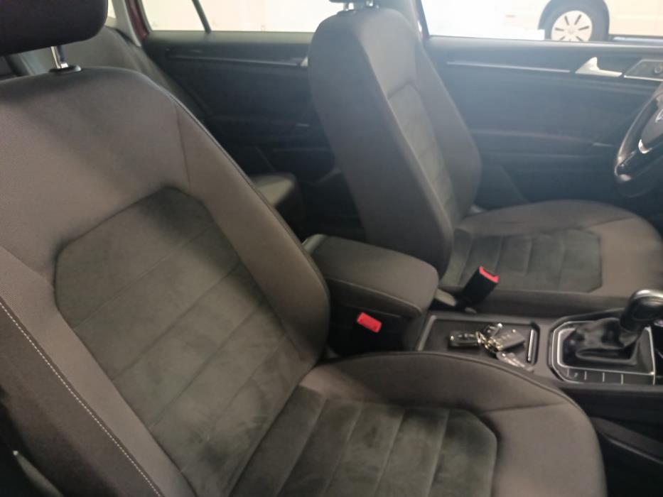 VOLKSWAGEN Golf Sportsvan 2019
