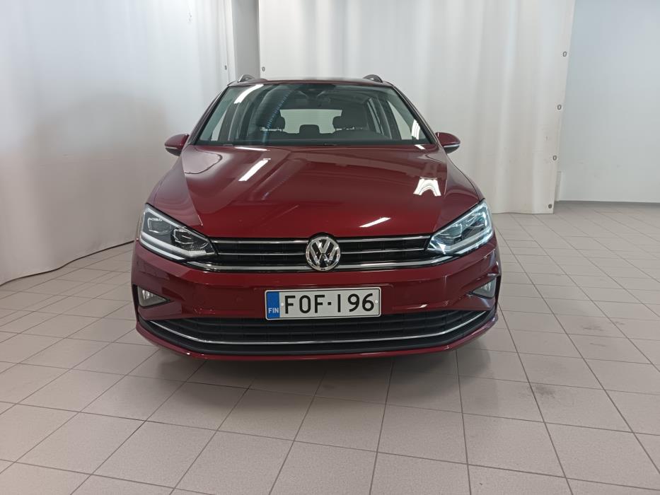 VOLKSWAGEN Golf Sportsvan 2019