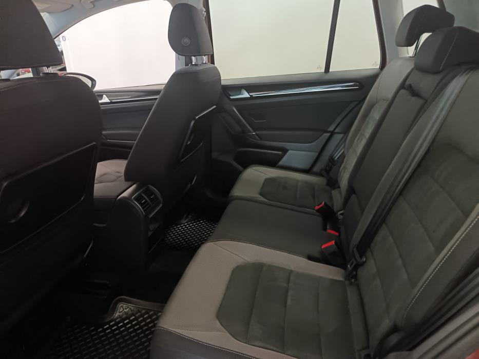 VOLKSWAGEN Golf Sportsvan 2019
