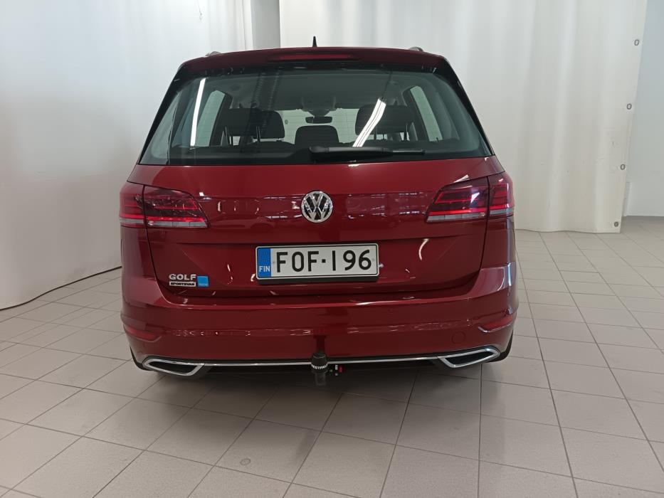VOLKSWAGEN Golf Sportsvan 2019