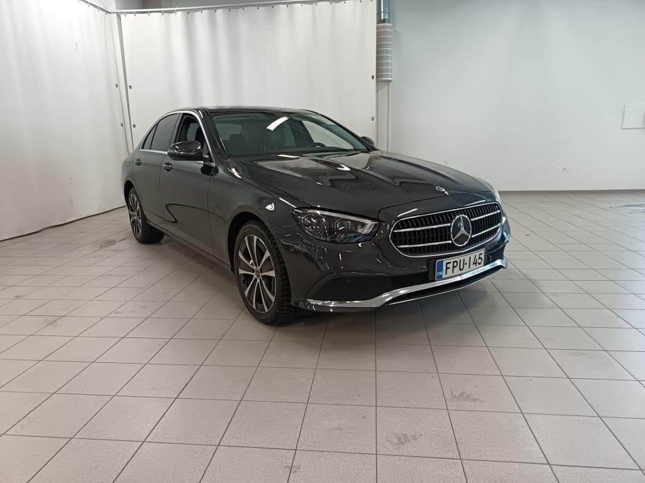 MERCEDES-BENZ E 2020