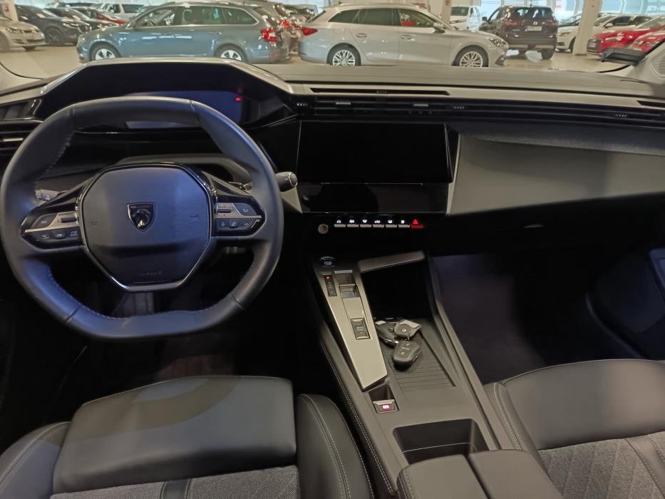 PEUGEOT 408 2024