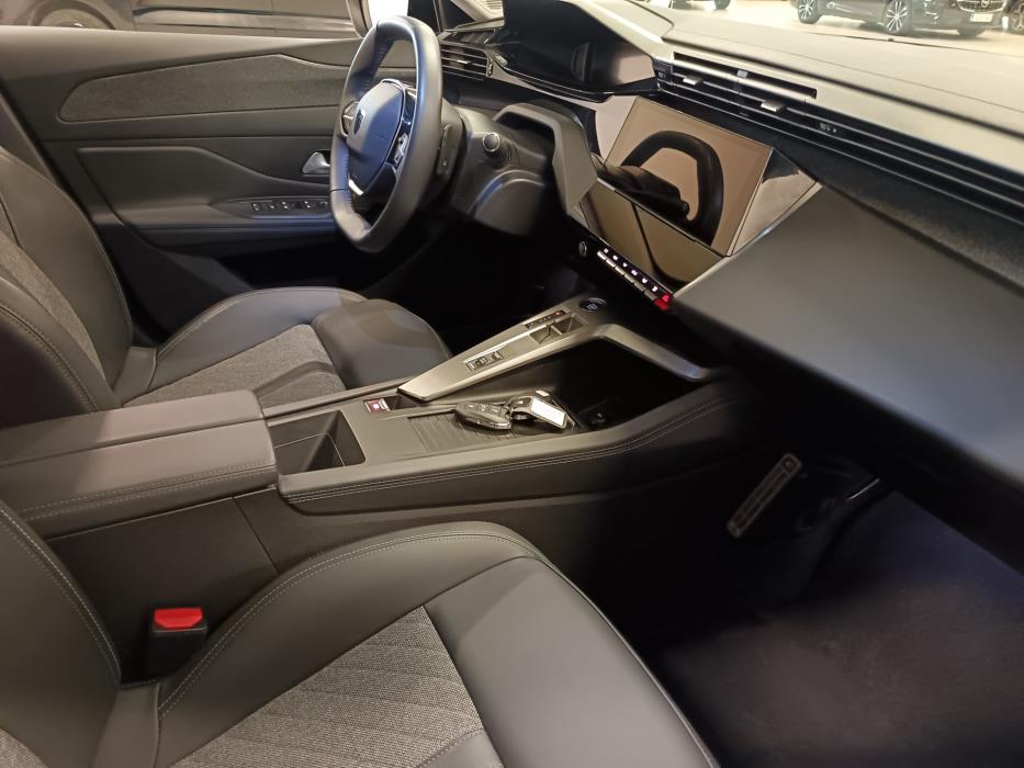 PEUGEOT 408 2024
