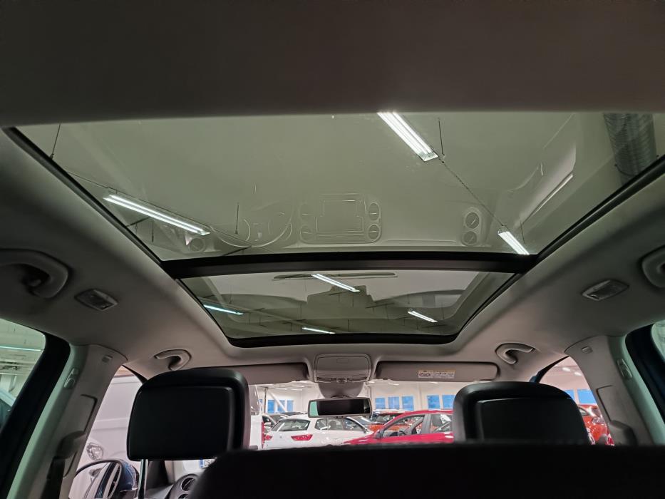 VOLKSWAGEN Tiguan 2016