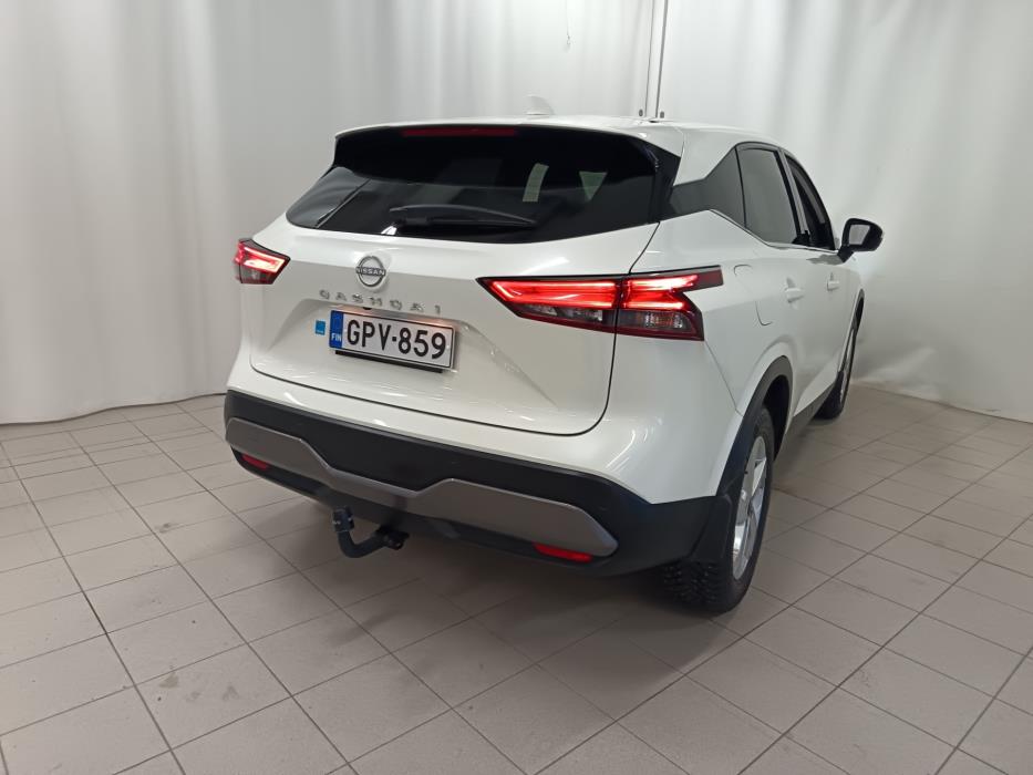NISSAN Qashqai 2024