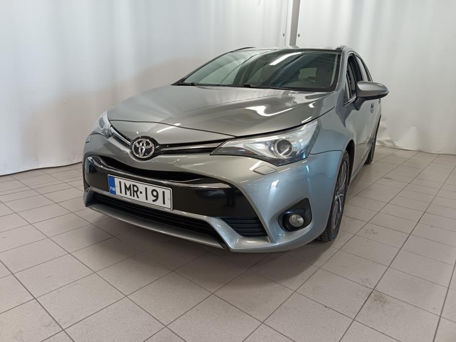 TOYOTA Avensis 2016