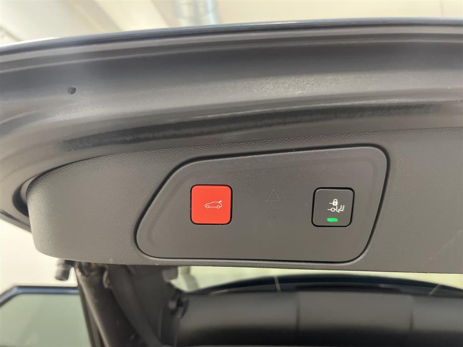 PEUGEOT 3008 2022