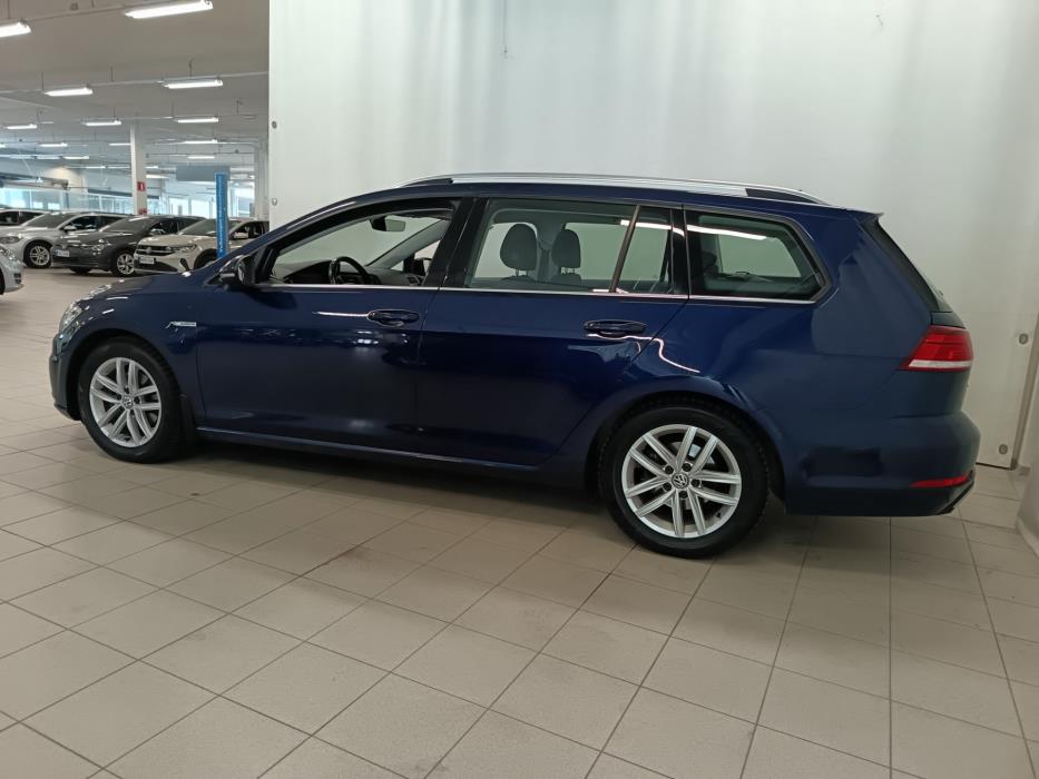 VOLKSWAGEN Golf 2018