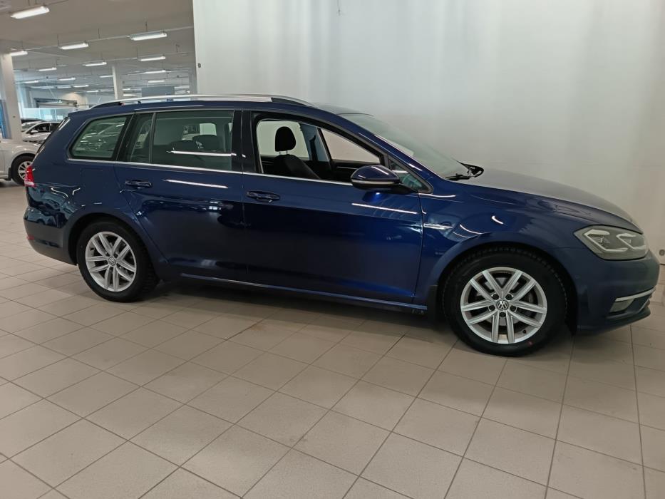 VOLKSWAGEN Golf 2018