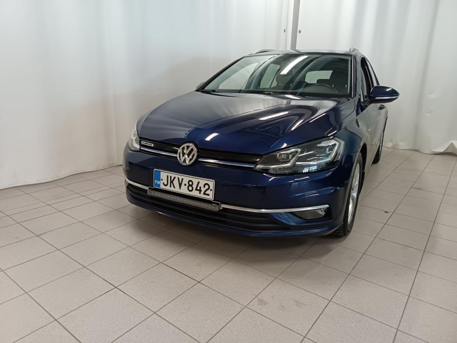 VOLKSWAGEN Golf 2018
