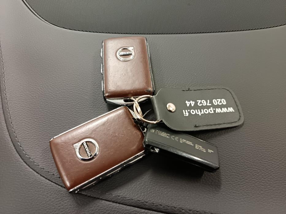 VOLVO V90 Cross Country 2018