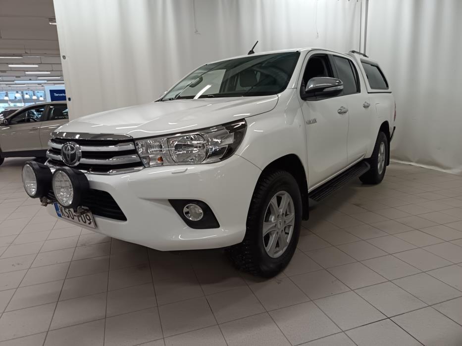 TOYOTA Hilux 2017