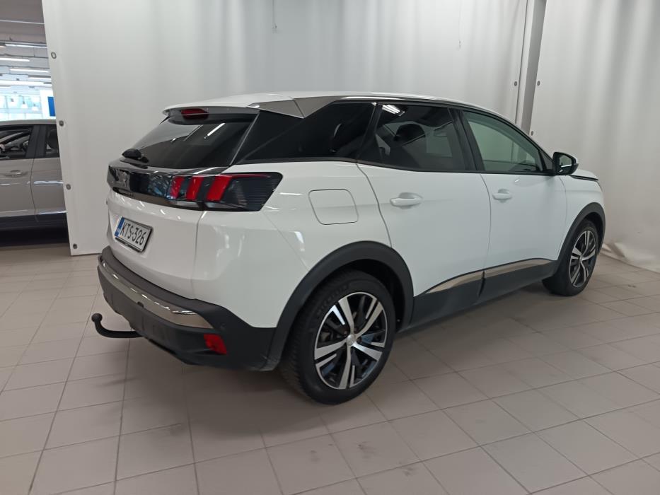 PEUGEOT 3008 2020