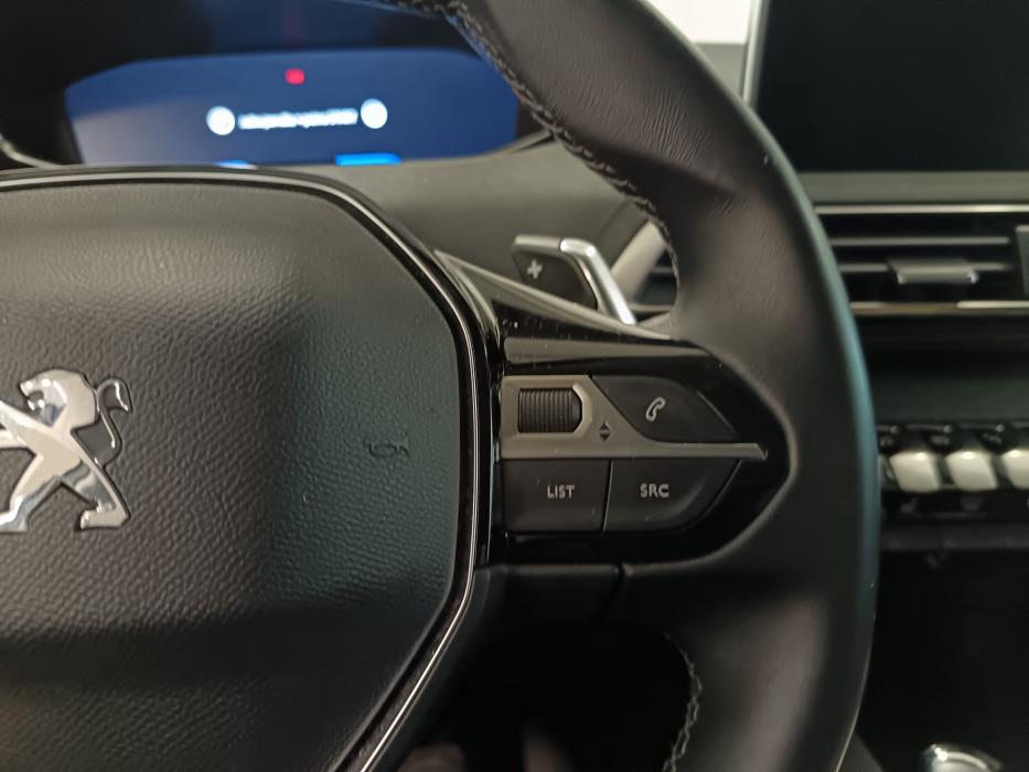 PEUGEOT 3008 2020