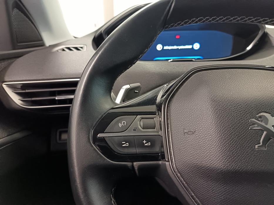 PEUGEOT 3008 2020
