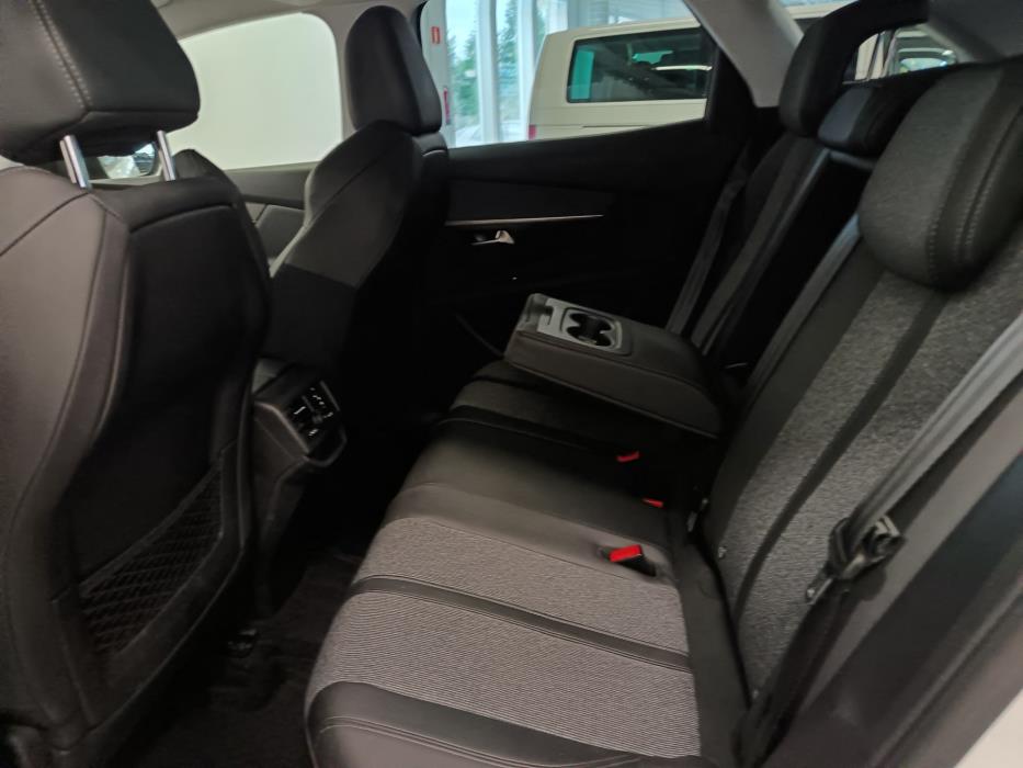 PEUGEOT 3008 2020