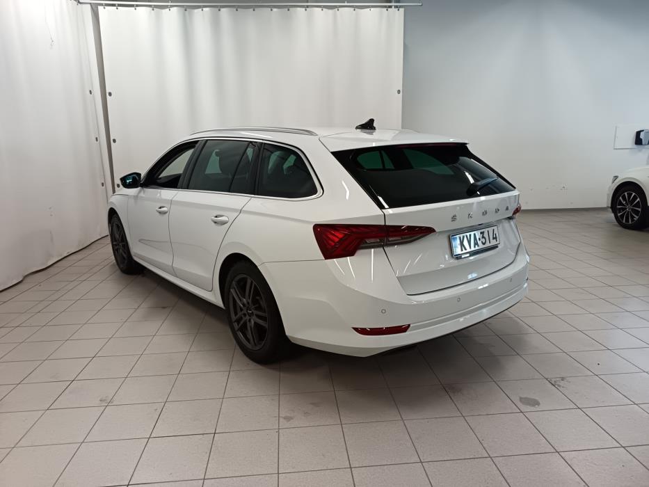 SKODA Octavia 2022