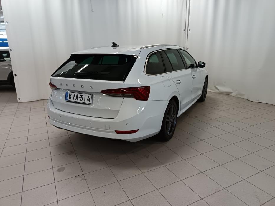 SKODA Octavia 2022