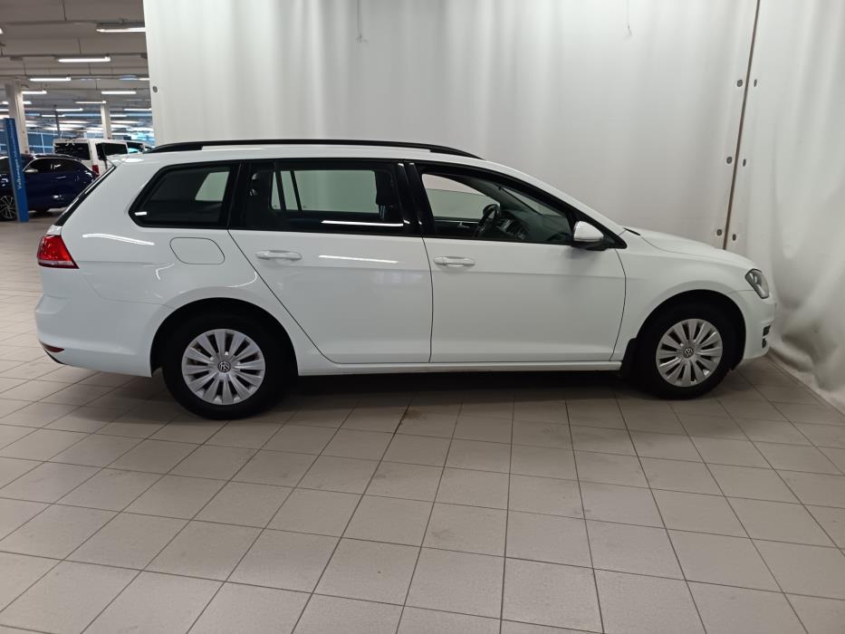 VOLKSWAGEN Golf 2017