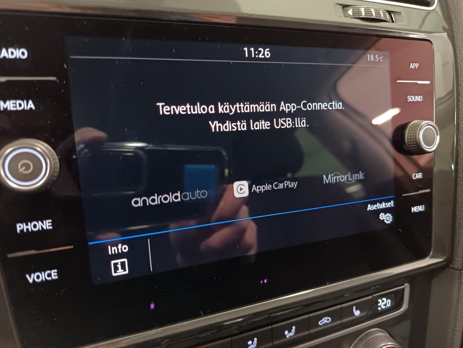 VOLKSWAGEN Golf 2019