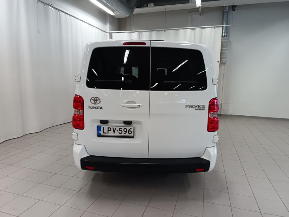 Toyota Proace Verso 2021
