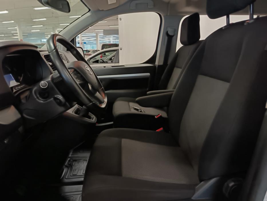 Toyota Proace Verso 2021