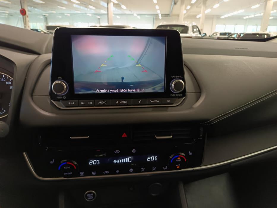 NISSAN Qashqai 2023