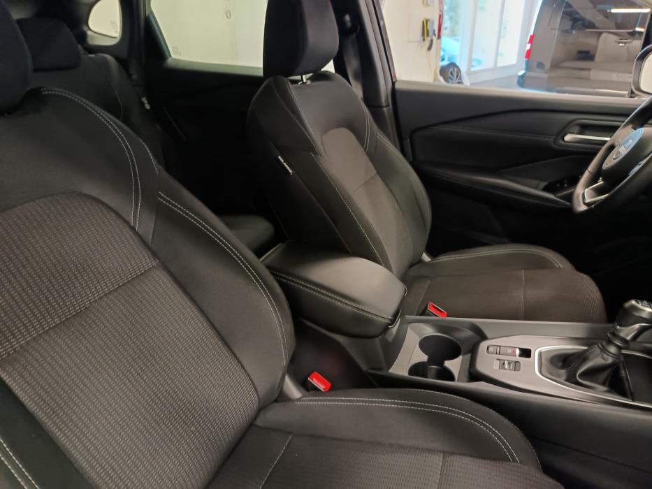 NISSAN Qashqai 2023