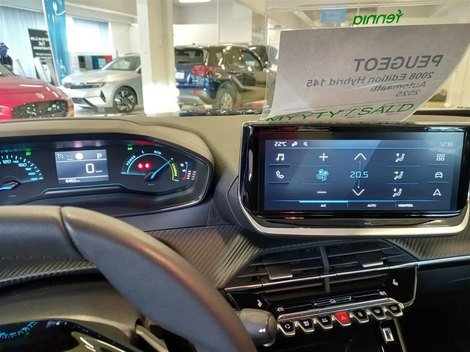 PEUGEOT 2008 2025