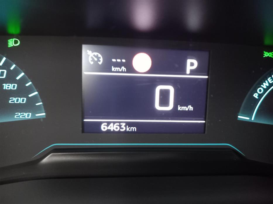 PEUGEOT 2008 2025