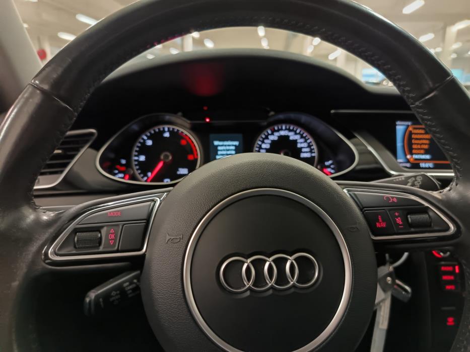 AUDI A4 2014