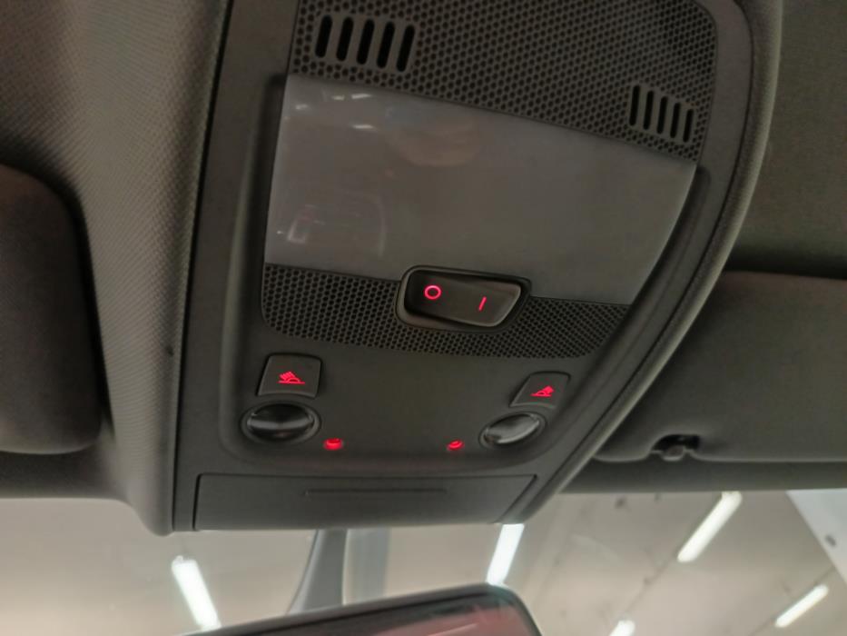 AUDI A4 2014