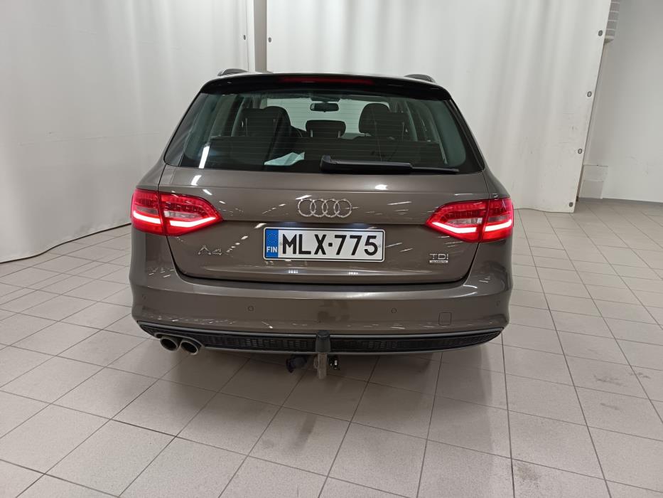 AUDI A4 2014