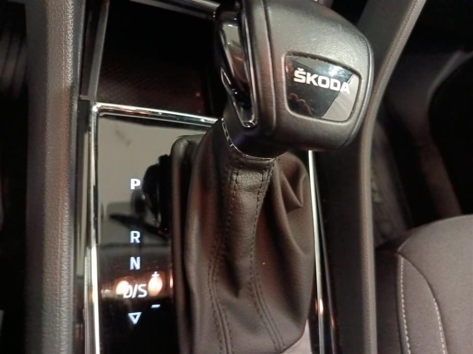 SKODA Karoq 2023