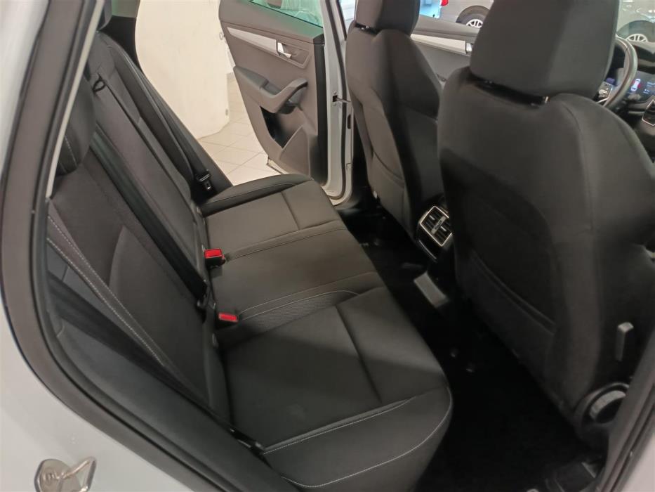 SKODA Karoq 2023