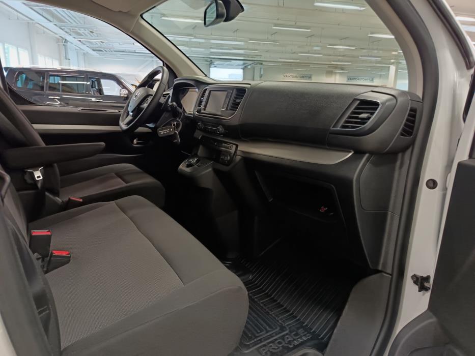 Toyota Proace Verso 2024