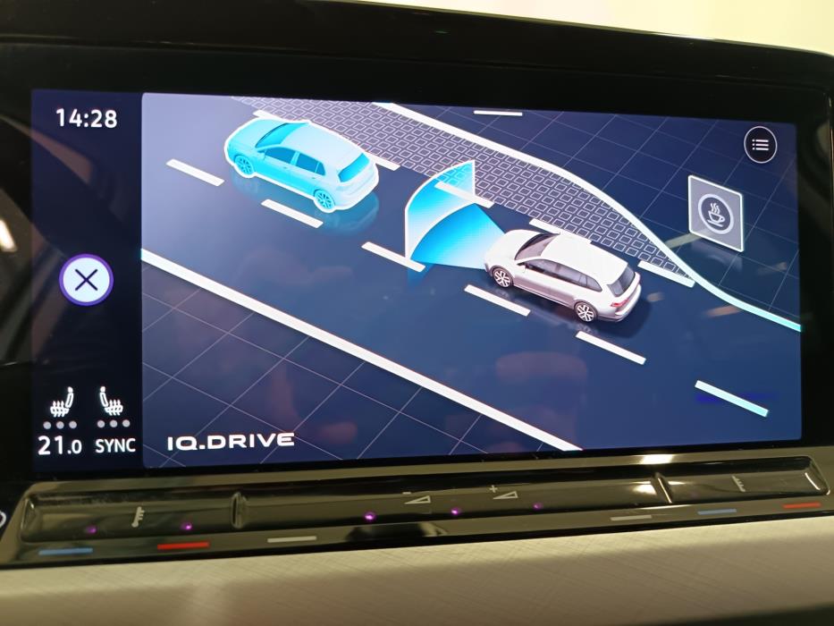 VOLKSWAGEN Golf 2022