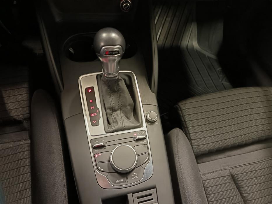 AUDI A3 2014