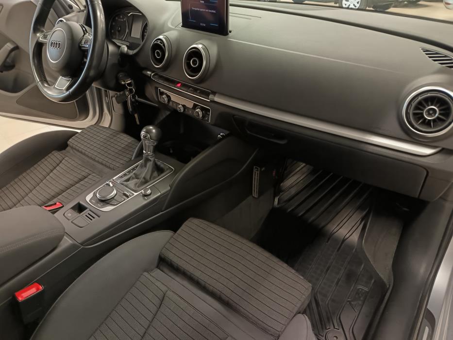 AUDI A3 2014