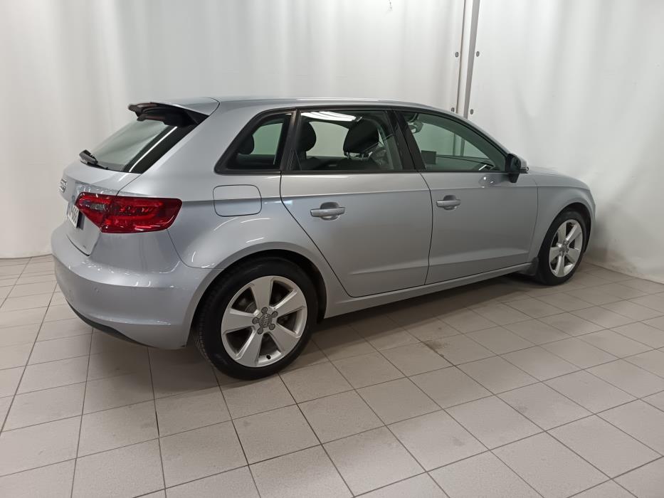 AUDI A3 2014