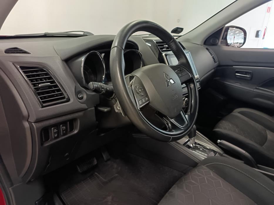 MITSUBISHI ASX 2020