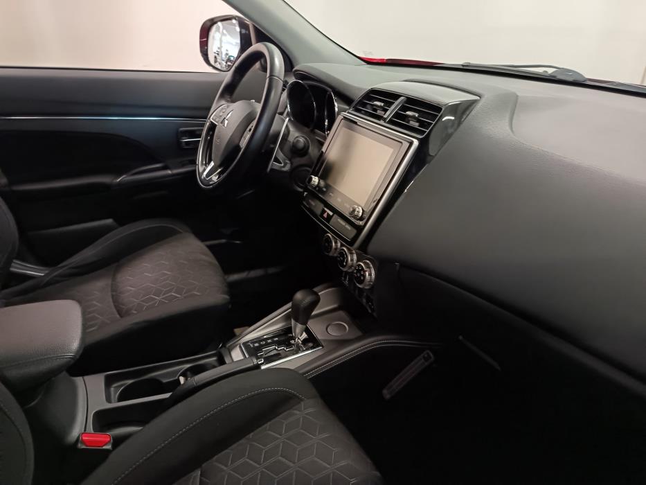 MITSUBISHI ASX 2020