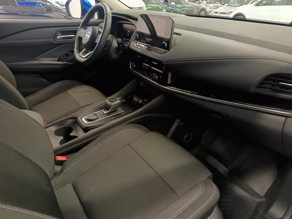 NISSAN Qashqai 2022