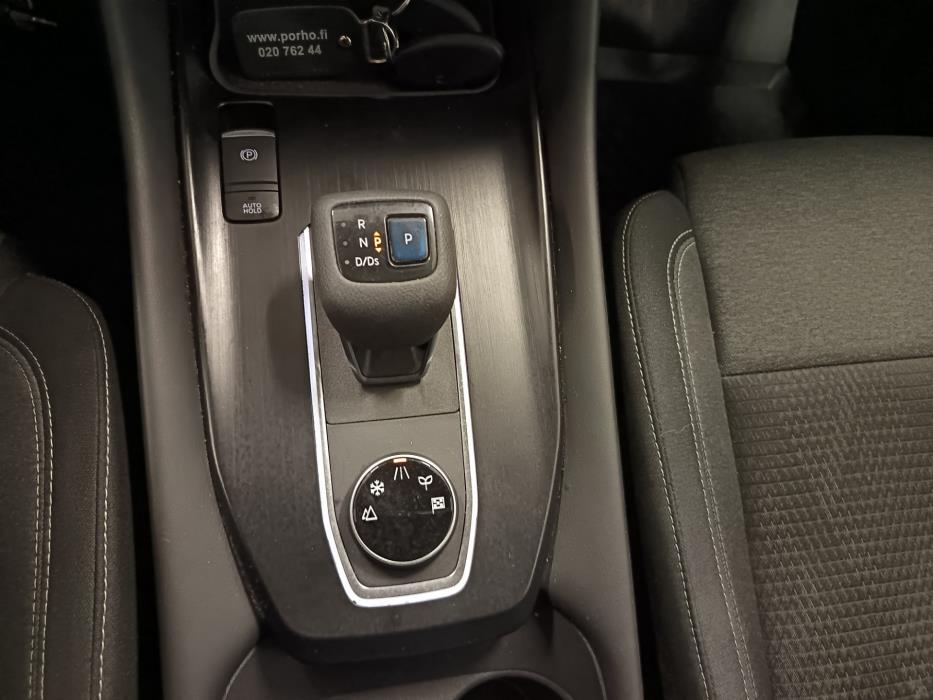 NISSAN Qashqai 2022