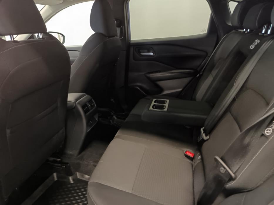 NISSAN Qashqai 2022