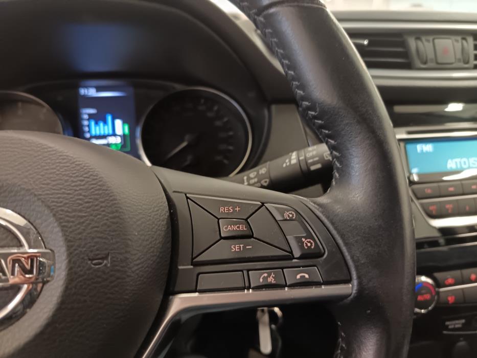 NISSAN Qashqai 2018