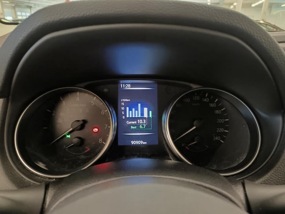 NISSAN Qashqai 2018